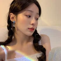 2021 New Tide cute versatile ear clip without ear hole simple super fairy ear female summer ice through bear earrings