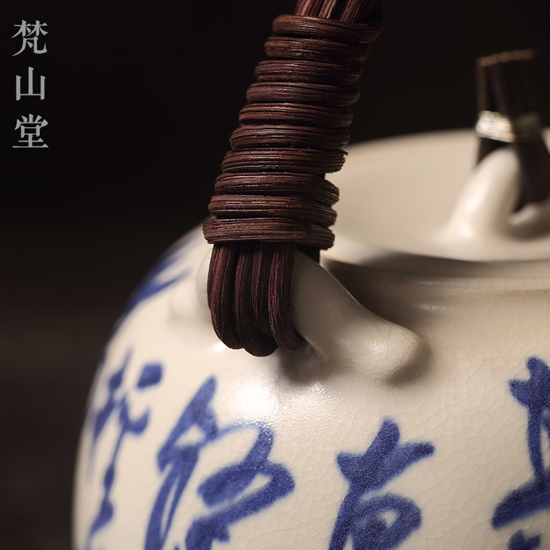 Jingdezhen Vatican hill hall soda glaze white clay teapot tea water jug checking ceramic pot of household cooking tea kettle