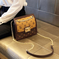 Hong Kong warehouse 2022 new double shoulder Cross bag leather fashion small square bag simple fashion shoulder bag pet bag