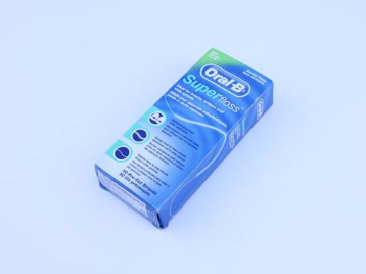 oral-b欧乐b牙线 super floss正畸牙线 薄荷味50条装台湾正品