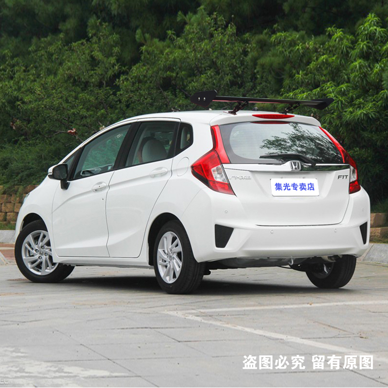 Xe đuôi Swift Alto Tianyu Ford Wing Bo Chuang Mát SUV Phù Hợp Lufeng hatchback phổ tail