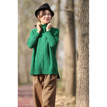 (Anzhiyi meaning) double-stranded semi-high-neck wool pullover original design Green pure wool sweater