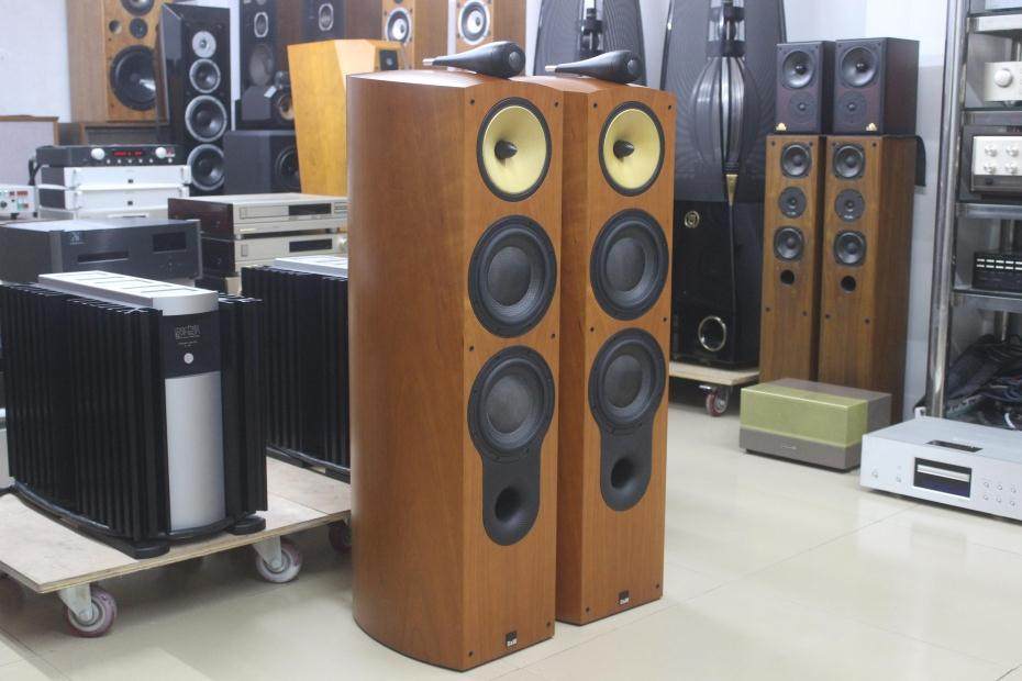 bw宝华803s经典落地音箱