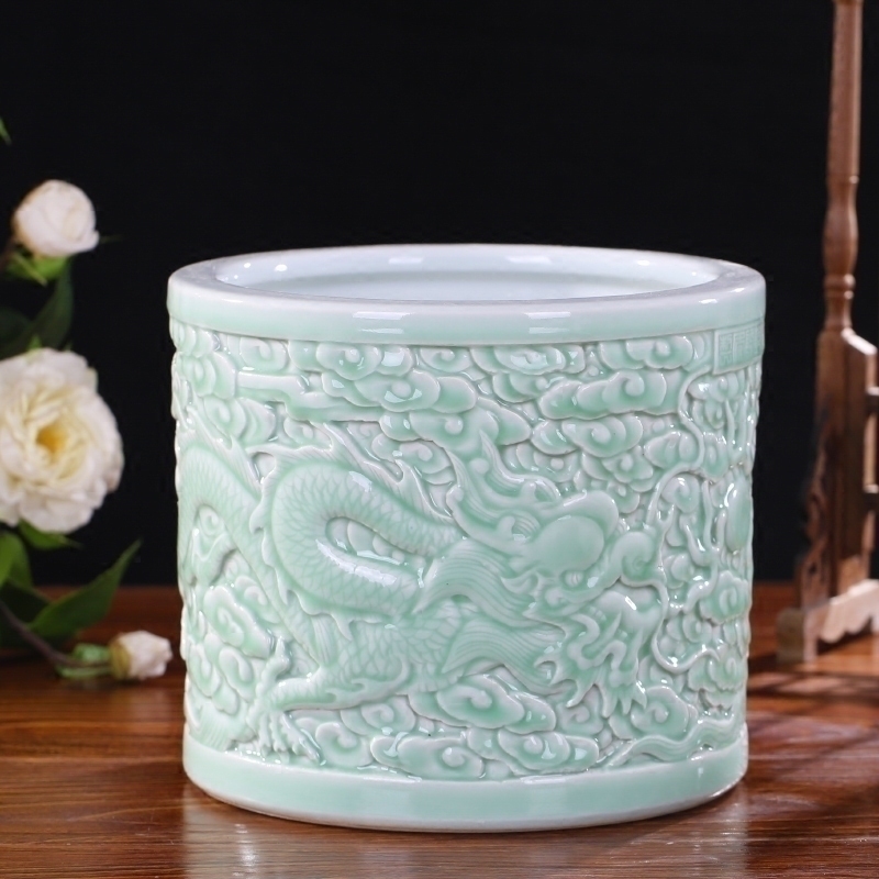 Jingdezhen ceramics engraving blue glaze big brush pot furnishing articles antique calligraphy and painting cylinder receive decorative gift dragon playing bead