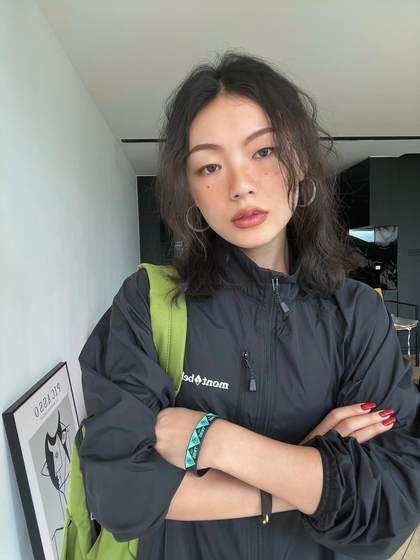 AMDQmontbell outdoor lightweight windproof waterproof breathable stand collar embroidered jacket trendy thin sun protection clothes for men and women
AMDQmontbell outdoor lightweight windproof waterproof breathable stand collar embroidered jacket trendy thin sun protection clothes for men and women