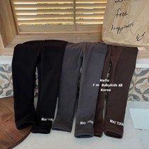 South Korean childrens clothing 2022 autumn and winter boys girls integrated suede underpants children repair pants baby gush pants damp