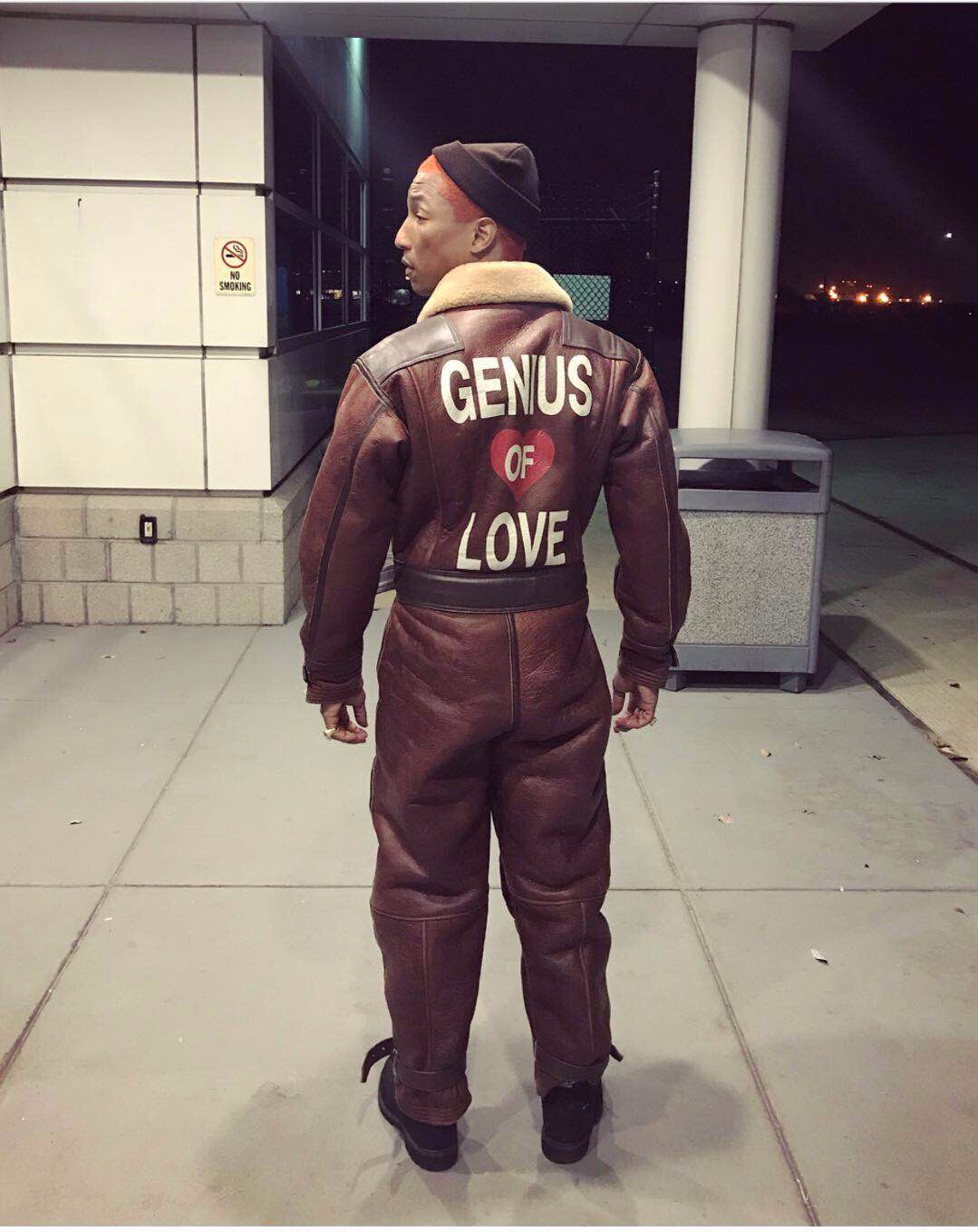 菲董上身 bbc 奇特连体飞行服