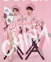 The photo studio popular national tide wind mix and match the theme clothing headdress pom pom pom phoenix crown hip hop feature costume