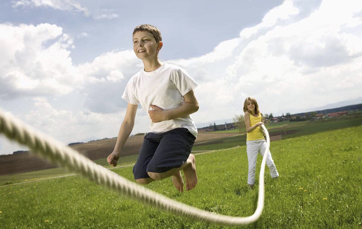适合孩子的运动养成健康体格