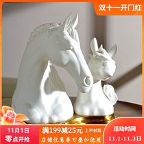 European creative auspicious horse head mother and child love deep ornaments ceramic with copper bedroom home accessories decoration new home gift