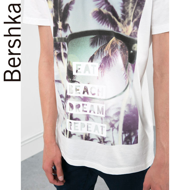 Bershka 文字及印花 T 恤衫 07966922