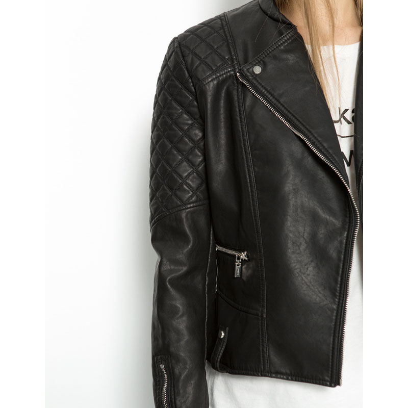 Bershka Куртки