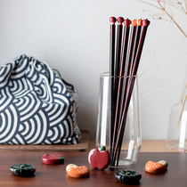 Japanese pointed sushi chopsticks household wooden chopsticks wooden cute creative personality chopsticks bracket exported to Japan