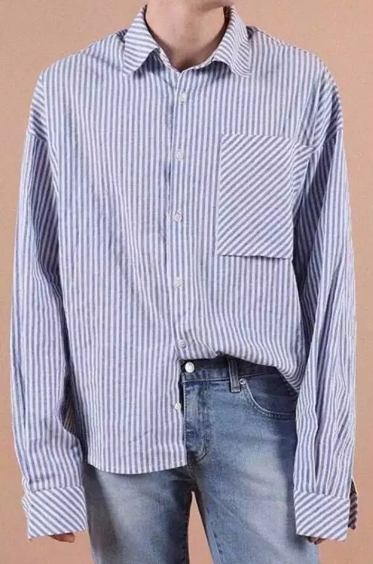 第三种就是塞单边,适合衬衫,下排纽扣不扣,直接塞一边就好了.