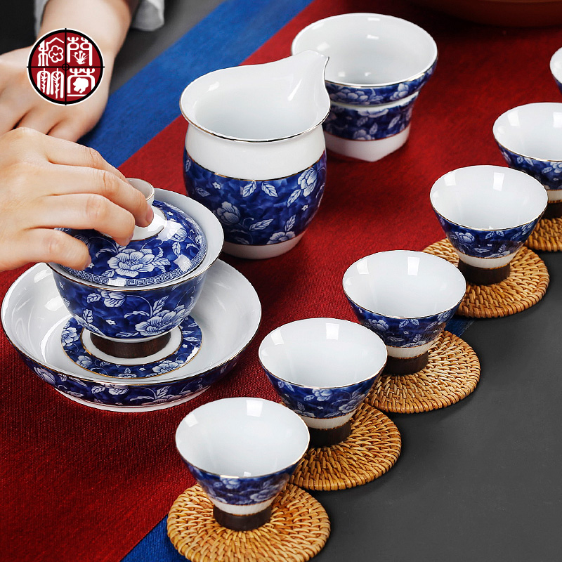 Tureen hand - made cover glass ceramic cup retro blue and white pure manual kung fu 5 tea cup of Chinese tea taking