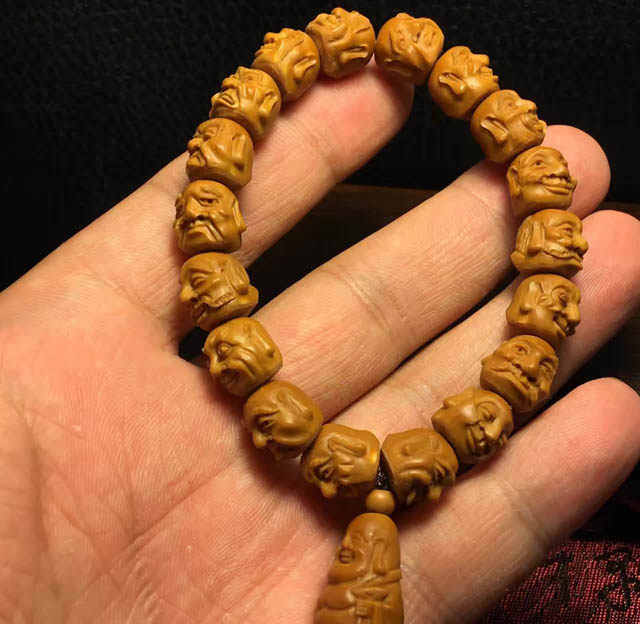 橄榄核雕刻单面小核十八罗汉手串 于彬作品 小籽手链手持南工苏工