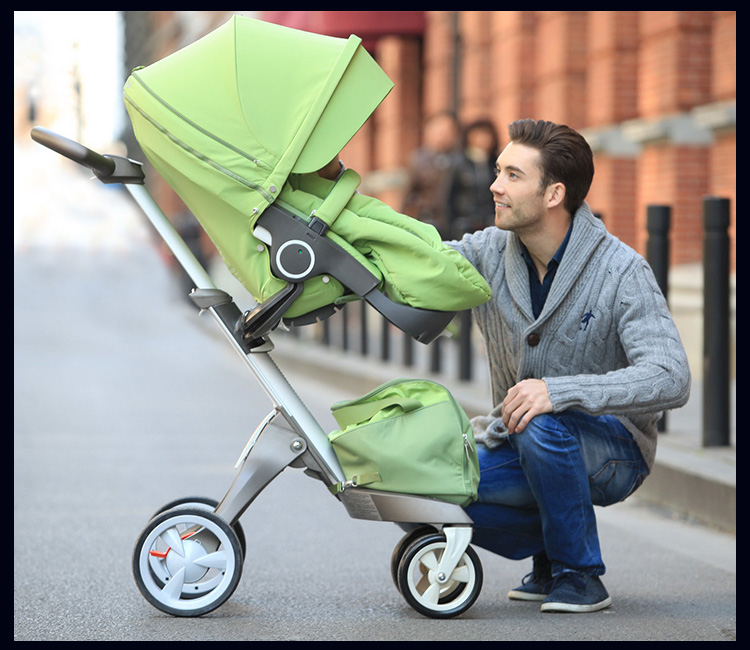 Четырёхколёсная коляска Doux Bebe Douxbebe Четырёхколёсная коляска Doux Bebe Douxbebe