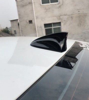 메르세데스-벤츠 GLK 상어 핀 메르세데스-벤츠 ML300/GLK300/GLK260 장식 지붕 수정 안테나에 적합합니다. 메르세데스-벤츠 GLK 상어 핀 메르세데스-벤츠 ML300/GLK300/GLK260 장식 지붕 수정 안테나에 적합합니다.