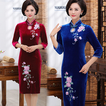 Mother spring dress improved cheongsam dress female middle-aged new autumn and winter embroidered golden velvet long cheongsam dress