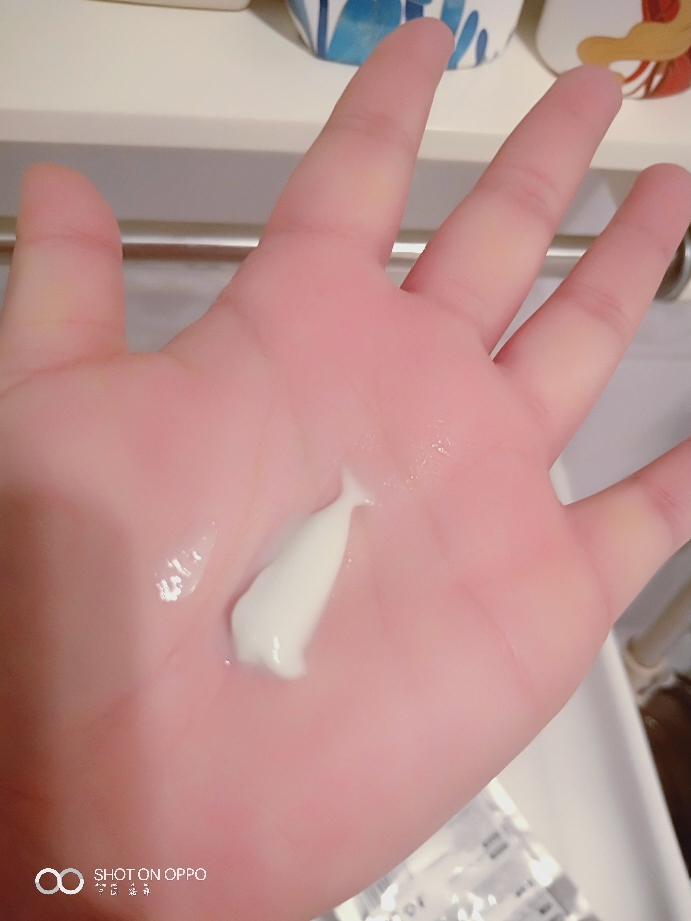 平价海蓝之谜添加精华液的洗面奶怎么样是什么级别的,轻奢级产品使用一个月感受,第6张 平价海蓝之谜添加精华液的洗面奶怎么样是什么级别的,轻奢级产品使用一个月感受,第6张