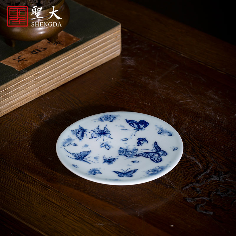 Holy big ceramic cover place jingdezhen blue and white tree lost its flying butterfly tattoo saucer hand - made all hand kung fu tea set spare parts