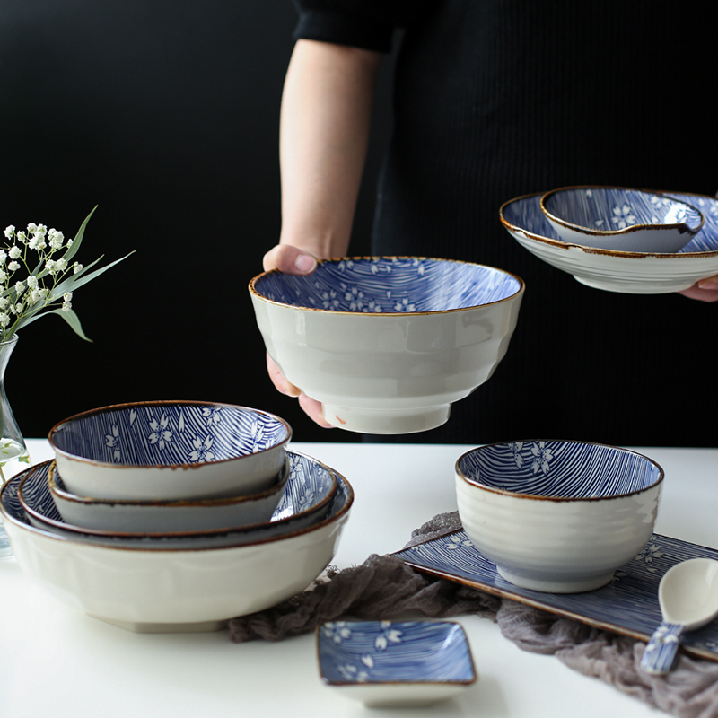 Sichuan in Japanese hand - made ceramic tableware bowl bowl rainbow such as bowl dish dish dish household single sushi is a dish of fish dish