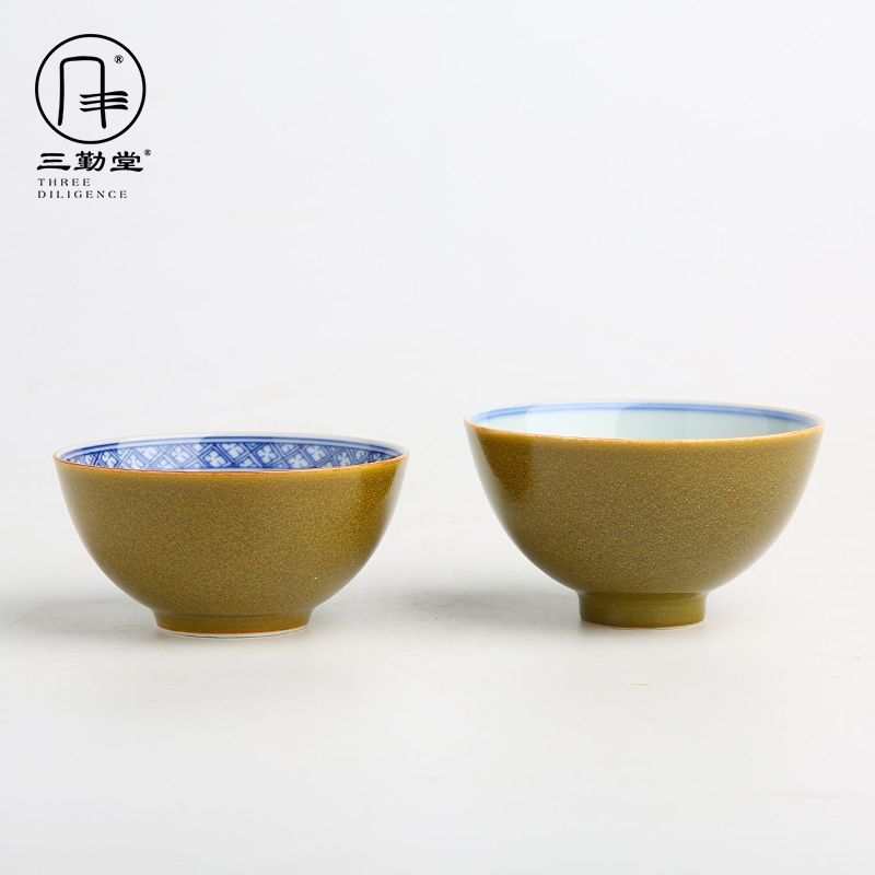 Three frequently hall hand - made master cup tea terms of blue and white porcelain glaze sample tea cup kung fu tea TZS323 ceramic cup