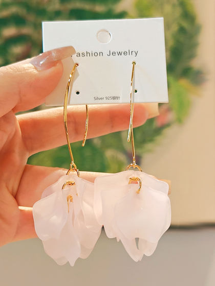 Zlomj Fresh Super Fairy Seaside Fashion Flowers Tassel 귀 매달려 기질 고급 여름 꽃 술 Tassel Earrings Women Zlomj Fresh Super Fairy Seaside Fashion Flowers Tassel 귀 매달려 기질 고급 여름 꽃 술 Tassel Earrings Women