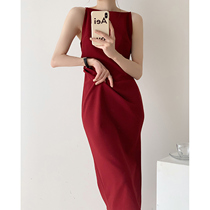 Hepburn style sleeveless dress light luxury high-end shoulder design sense French temperament stunning suspender red dress woman
