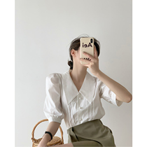 French bubble sleeve top female summer design sense niche Korean chic retro V-collar white shirt thin little man