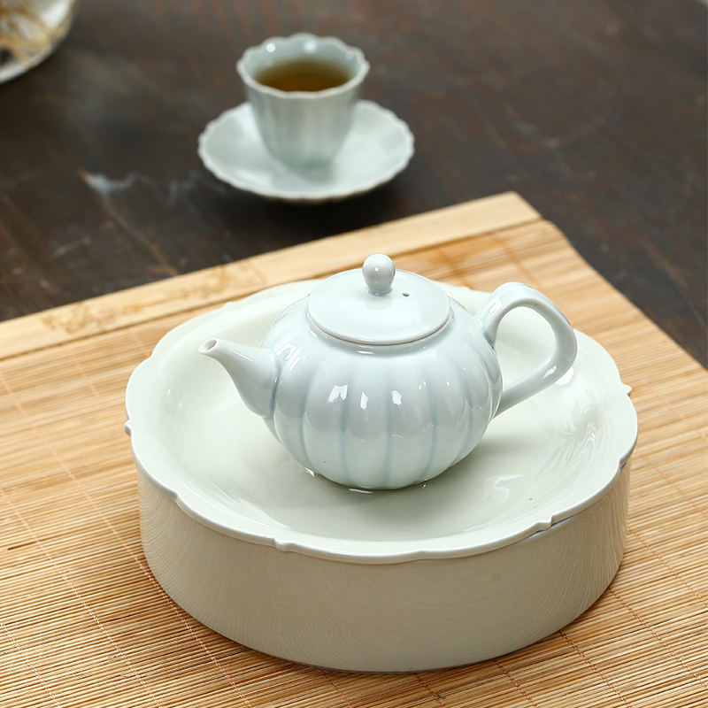 The Poly real view jingdezhen kung fu tea set suit plant ash household contracted noggin ceramic tea tureen tea tray