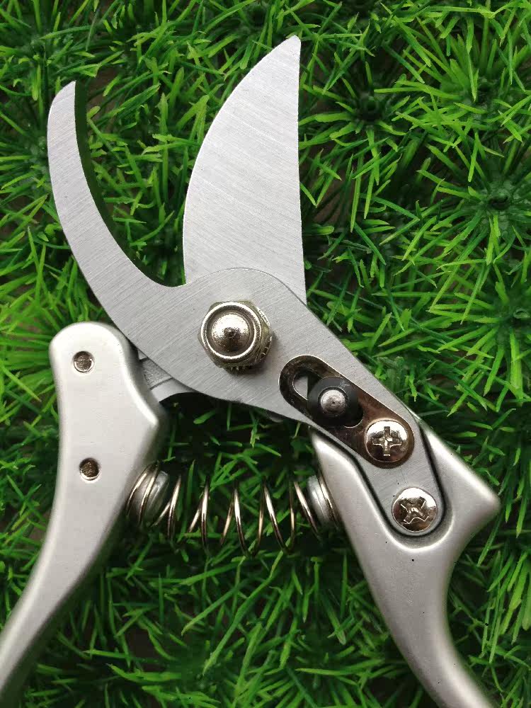 特价正品台湾佐川吉833修枝剪锻打手剪树剪花剪摘果剪园艺工具剪