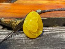 Northern Laos Tian Huang Ingredients Handicraft Peanut Handlebar Pieces of Cabbage Lychee Grape and Tanyu stone sculptures