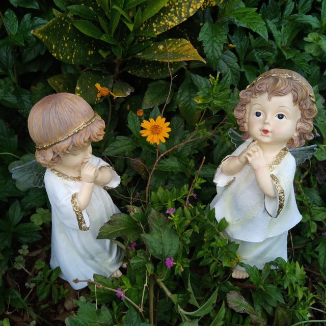 Praying Girl Angel Home Garden Balcony Kindergarten Decoration Snowman Succulent Flower Stand Gardening Grocery Little Fairy Praying Girl Angel Home Garden Balcony Kindergarten Decoration Snowman Succulent Flower Stand Gardening Grocery Little Fairy