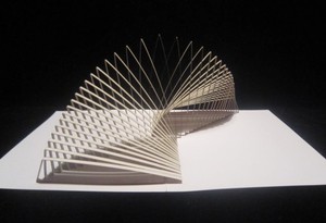 点线面综合立体构成\创意纸艺纸雕模型\立体贺