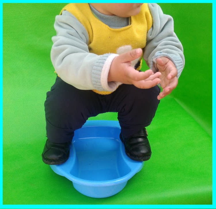儿童蹲便器女男宝宝蹲厕所练习训练大便小便器老人卧床塑厚料便盆
