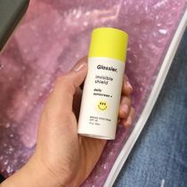 Love tile life Glossier Invisible Shield refreshing hydrogel breathable without greasy sun cream