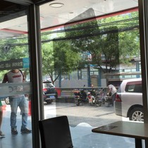 Beijing custom photo inkjet single-sided transparent grid sticker car sticker high-definition picture single transparent sticker photo paper adhesive