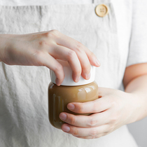 The Ling Food is a good one) Mandarin milk tea powder coffee cows milk tea I really like this charred coffee taste