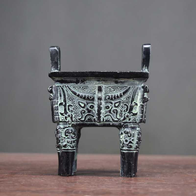 青銅鼎擺件仿古青銅器四方獸面鼎工藝禮品擺飾香爐公司開業招財落地銅鼎
