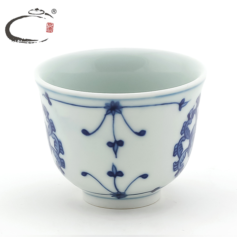 Jingdezhen blue and white porcelain and auspicious life of word cup hand - made master kung fu tea cup sample tea cup cup tea bowl