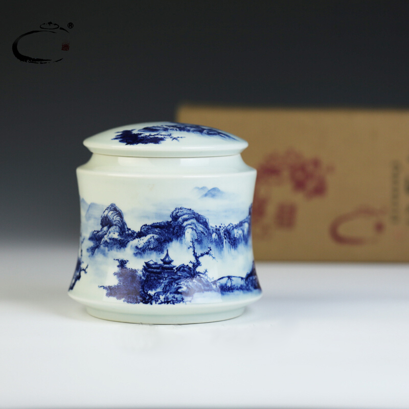 And auspicious place blue And white porcelain of jingdezhen ceramics tea pu 'er tea box package of tea tins