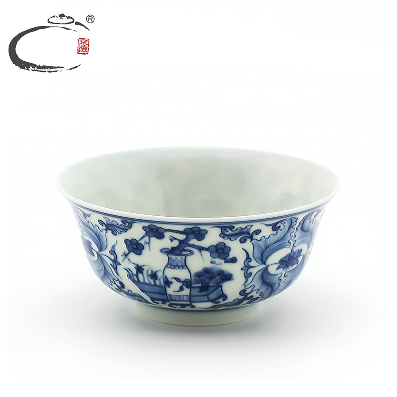 Blue and white antique cup sample tea cup of green tea a single CPU and auspicious kung fu tea cups jingdezhen all hand cups masters cup