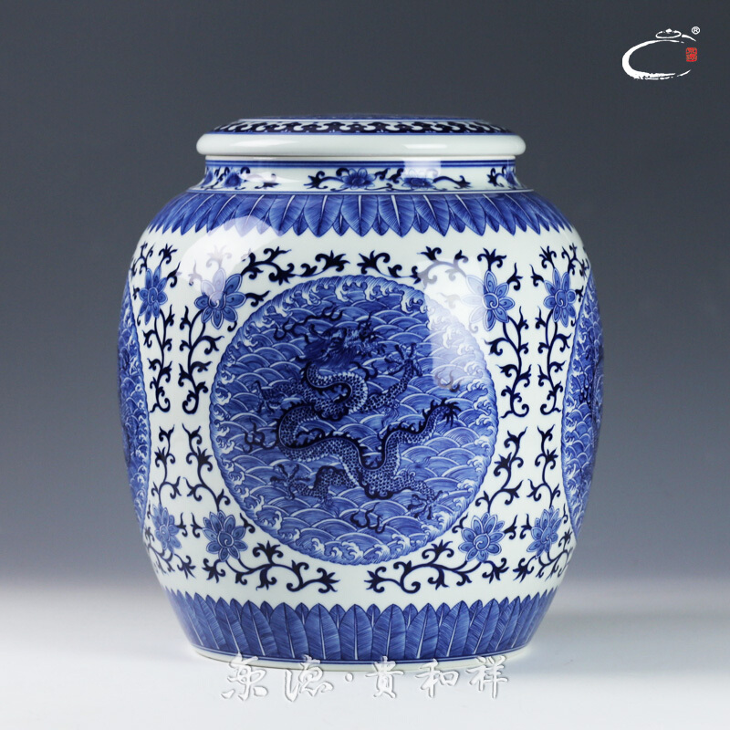 Beijing 's tea ware and auspicious jingdezhen ceramics by hand to wake receives the blue and white dragon tea pot receives stock POTS