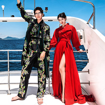 2019 new studio theme clothing Location travel wedding photography Seaside yacht photo red windbreaker dress