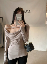 Hot Girl Sexy Dew Shoulder T-shirt Womens Dress Summer 2022 New Hitchhiking With Undershirt Temperament Long Sleeve Blouse