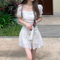 French retro square collar bubble sleeve temperament waist skirt Womens summer gentle wind white floral short dress