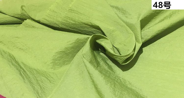 轻薄新羽绒服面料布料(20d尼龙皱)轻薄尼龙低弹起绉防晒衣布料