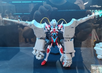 Creator Play Genuine Authorized Electric Superman Gulliver Characteristics Battle Titan Assembly First Acceptance