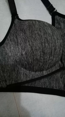 内衣收到  质量很好  物流也挺快的   摸起来滑滑的很舒服